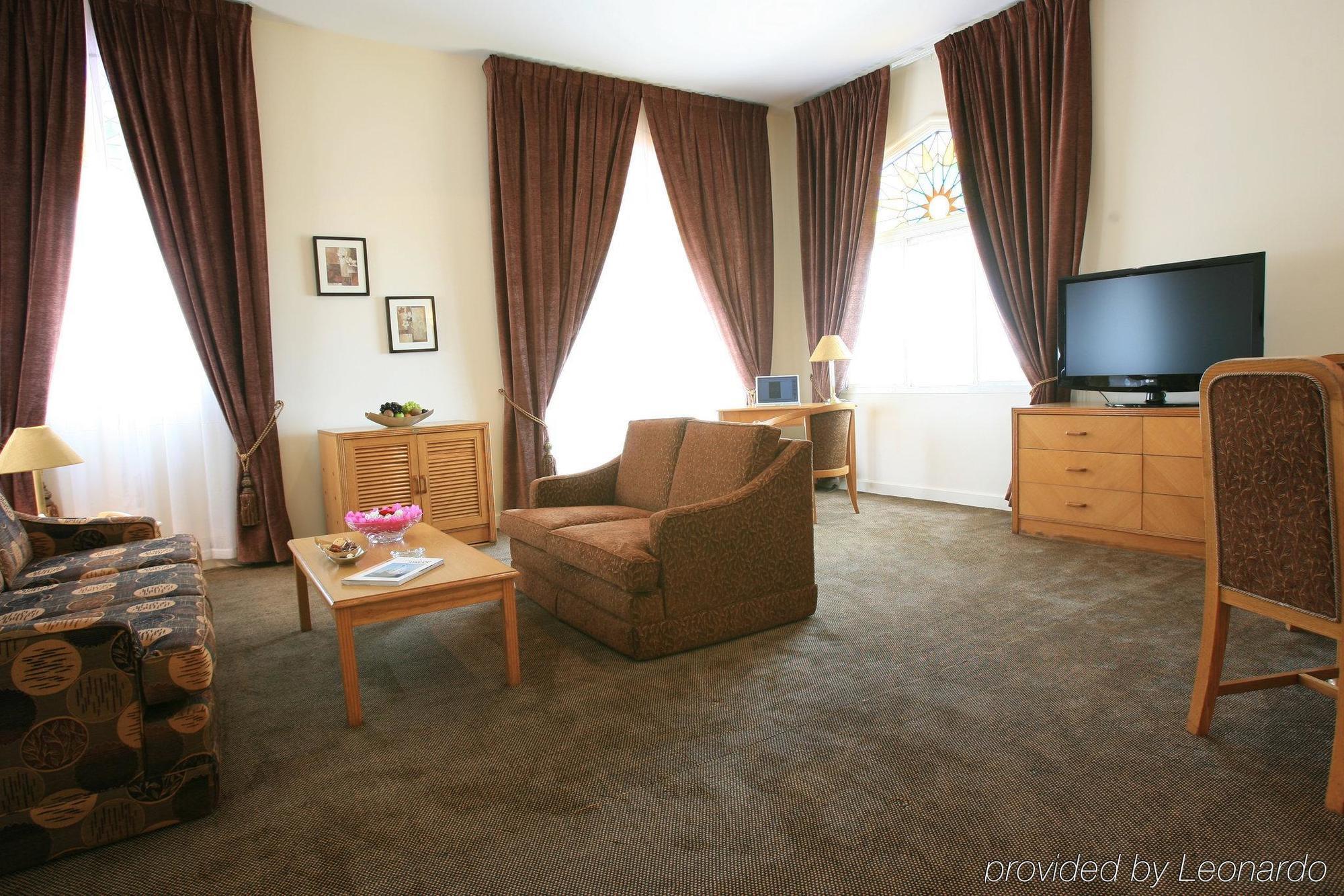 Sohar Beach Hotel Phòng bức ảnh